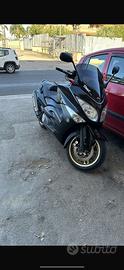 Yamaha T Max - 2011