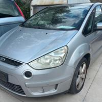 FORD S-MAX per ricambi usati