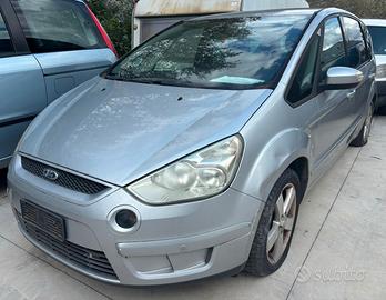 FORD S-MAX per ricambi usati