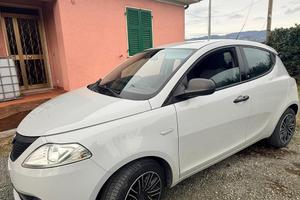 Lancia Ypsilon benzina - gpl 1.2 69cv