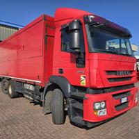 Iveco Stralis 260S36 furgone 7,4 m e sponda 2009
