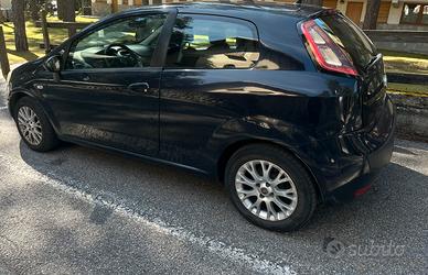 Fiat punto evo 2011 1.2 benzina