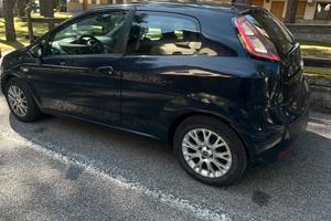 Fiat punto evo 2011 1.2 benzina