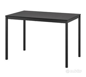 Tavolo IKEA TÄRENDÖ
