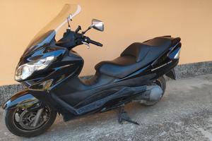 Suzuki Burgman AN 400