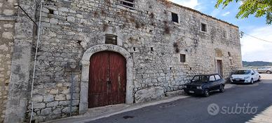 MONTEROSSO ALMO Centro paese via Roma RIBASSATO