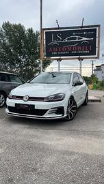Volkswagen Golf GTI Performance 2.0 245 CV TSI DSG