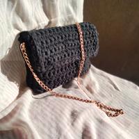 pochette donna estiva nera fatta a mano 