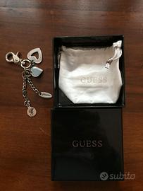 porta chiavi Guess