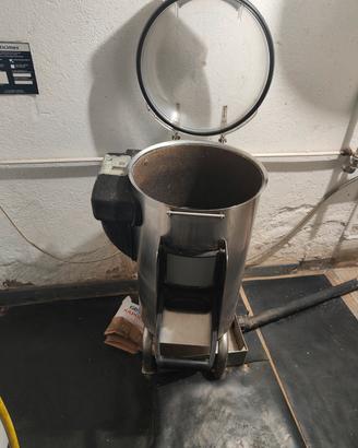 Pelapatate fama 18 kg
