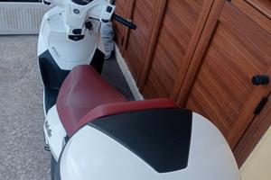 Peugeot Belville 200cc