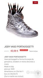 Portaoggetti/Fermaporta forma scarpa tipo Converse