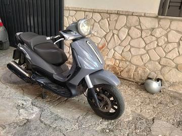 Piaggio Beverly 500