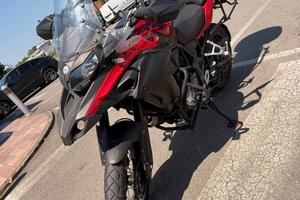 Benelli TRK 502X