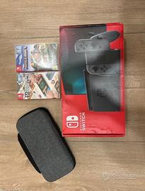 Nintendo Switch V2 2019 + 2 giochi + custodia