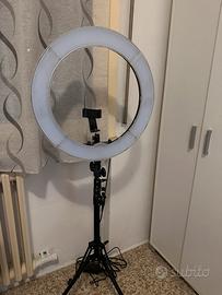 NEEWER Luce ad Anello ring light
