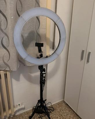 NEEWER Luce ad Anello ring light 5500k