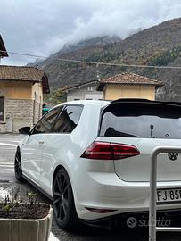 VOLKSWAGEN Golf 7ª serie - 2017