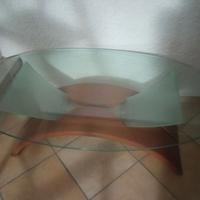 Tavolino vetro e legno