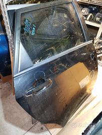 Porta posteriore dx TOYOTA VERSO-S del 2012