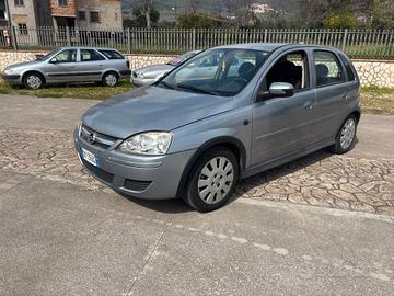 Opel Corsa 1.3 16V CDTI 5 porte Cosmo-2004