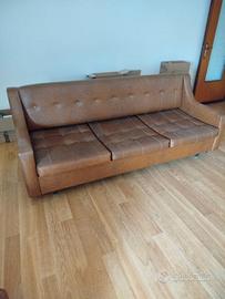Set divano letto + due poltrone