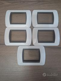 5 Placche BTicino LivingLight International