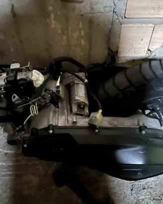 Ricambi Honda adv 350