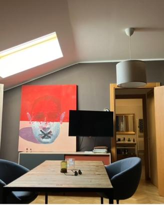 Tavolo industrial + sedie girevoli