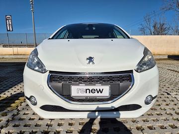 Peugeot 208 1.4 HDi 5 porte Allure tetto panoramic