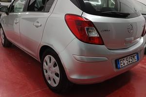 opel corsa anno 2011