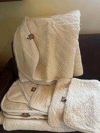 1 copri materasso 1 coperta/piumone  MATRIMONIALI