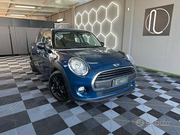 Mini Cooper 1.5 One D 5 porte