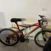 Bicicletta Rockridere RR6.0 rossa
