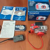 Custodia sub con telecamera 