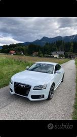 Audi A5 2.0 TDI SLine