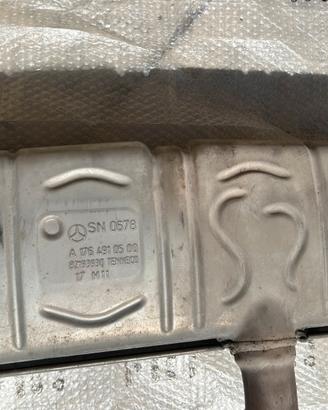 Silenziatore scarico Mercedes-Benz – A
