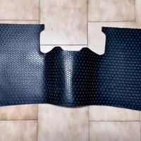 Tappeto posteriore in gomma Toyota Prius 4