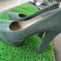 Scarpe camoscio verdi platò e tacco alto