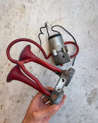 Trombe Fiamm TA/0 Sport serie 2000 con compressore
