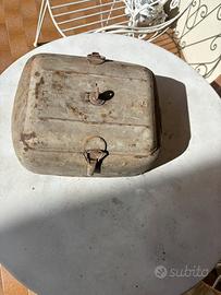 Porta oggetti per lambretta