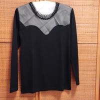 T shirt nero con tulle 