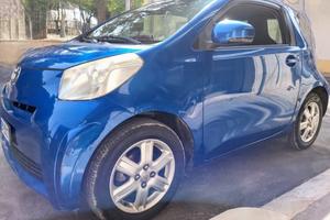 toyota iq 1.0 2012