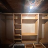 Armadio in legno