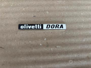 Macchina da scrivere Olivetti Dora serigrafia