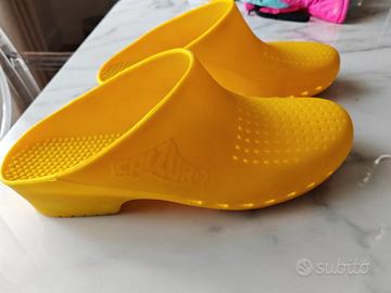 Calzuro zoccoli sanitari classic con fori