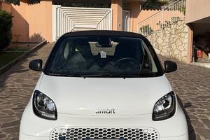 Smart EQ FORTWO CUPE