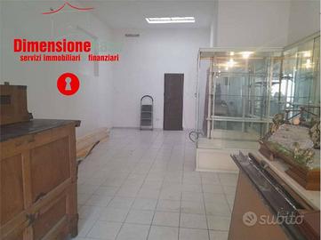 Immobile di 65 m² con 1 locale a Avella