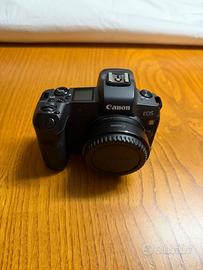 Macchina fotografica CANON EOS R