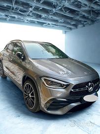 Mercedes GLA - Grigio Montagna